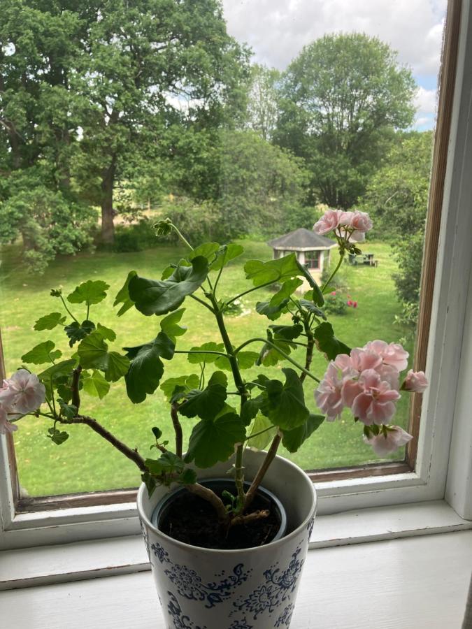 Karaby Gard, Country Living Vandrehjem Kristinehamn Eksteriør billede